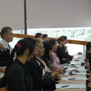  Inauguracja studentów I semestru (2012r.) w ramach projektu Akademia Rozwoju Kompetencji  - kliknij, aby powiększyć