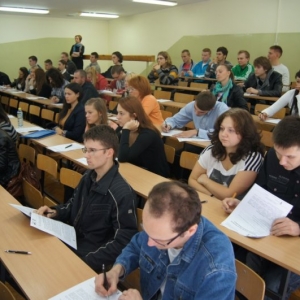  Inauguracja studentów I semestru (2012r.) w ramach projektu Akademia Rozwoju Kompetencji  - kliknij, aby powiększyć