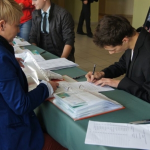  Inauguracja studentów I semestru (2012r.) w ramach projektu Akademia Rozwoju Kompetencji  - kliknij, aby powiększyć