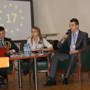 Pierwsza Płocka Debata Oksfordzka 3.04.2012  - kliknij, aby powiększyć