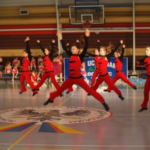Zakończenie sezonu 2009/2010 - Zespół Taneczny SWPW Impresja - kliknij, aby powiększyć