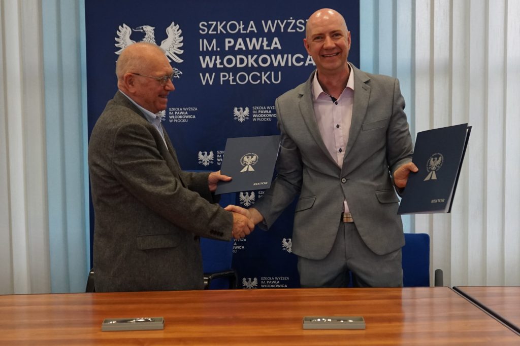 Prof. Zbigniew Kruszewski i Piotr Głydziak