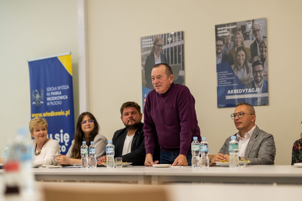 Zdjęcie przedstawiające posiedzenie Rady pracodawców