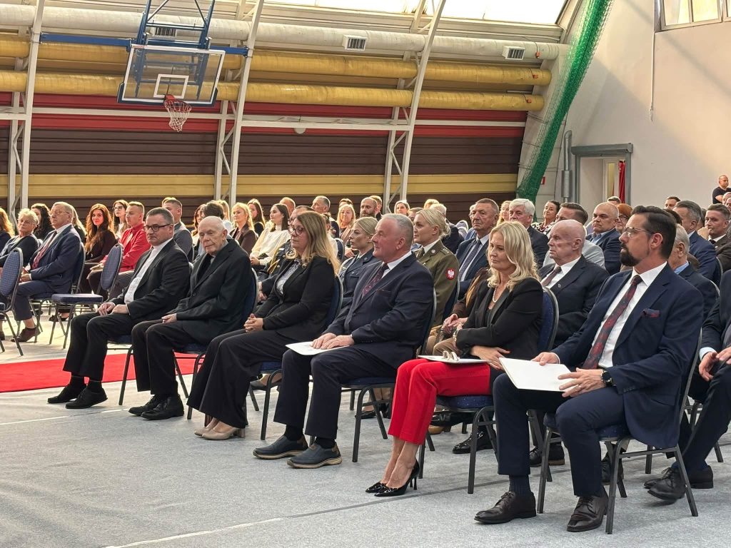 Fotografia przedstawiająca publiczność
