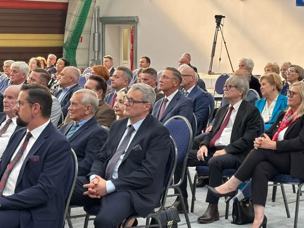 Fotografia przedstawiająca publiczność
